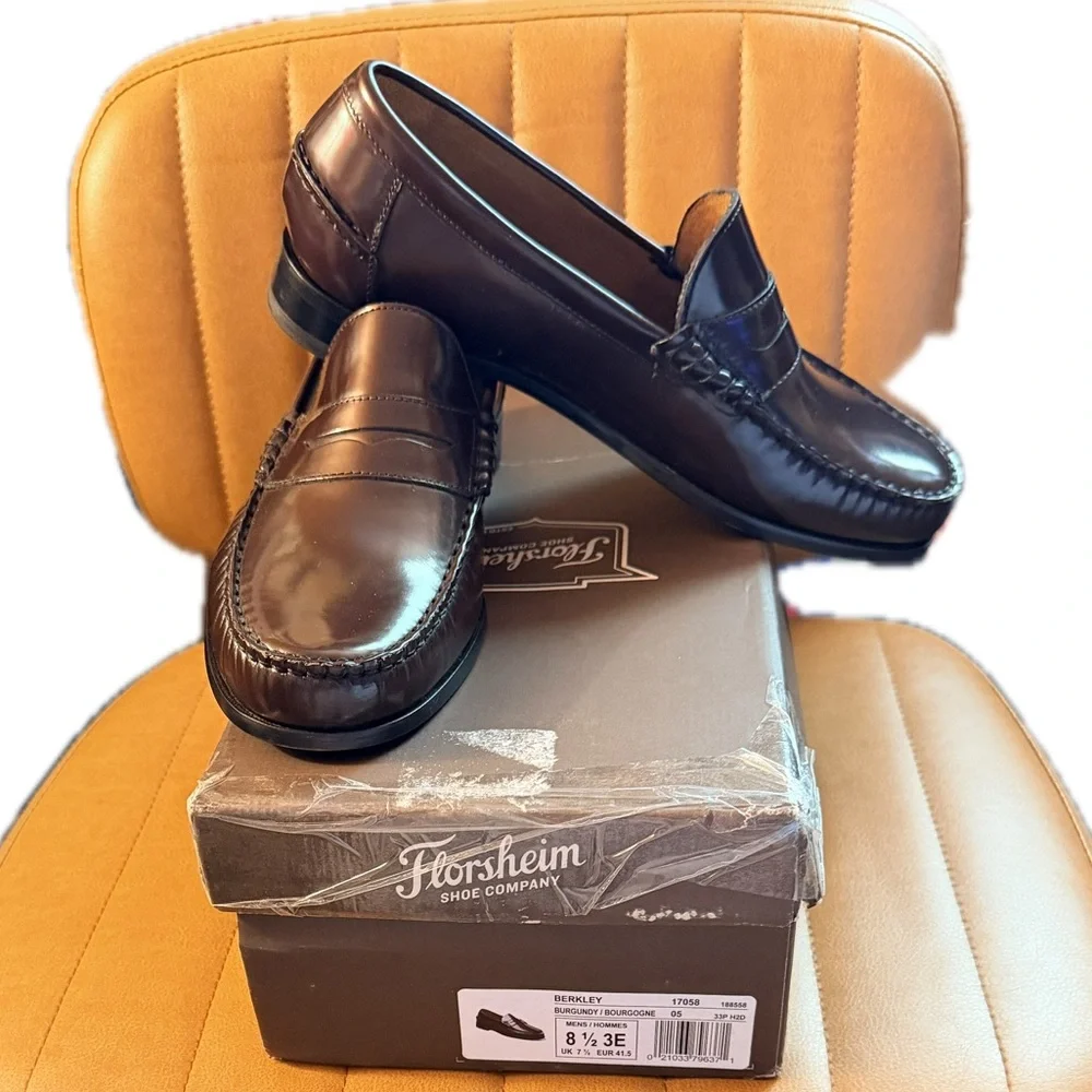 Florsheim BERKLEY Moc Toe Penny Loafer in Burgundy Size 8.5 3E Wide